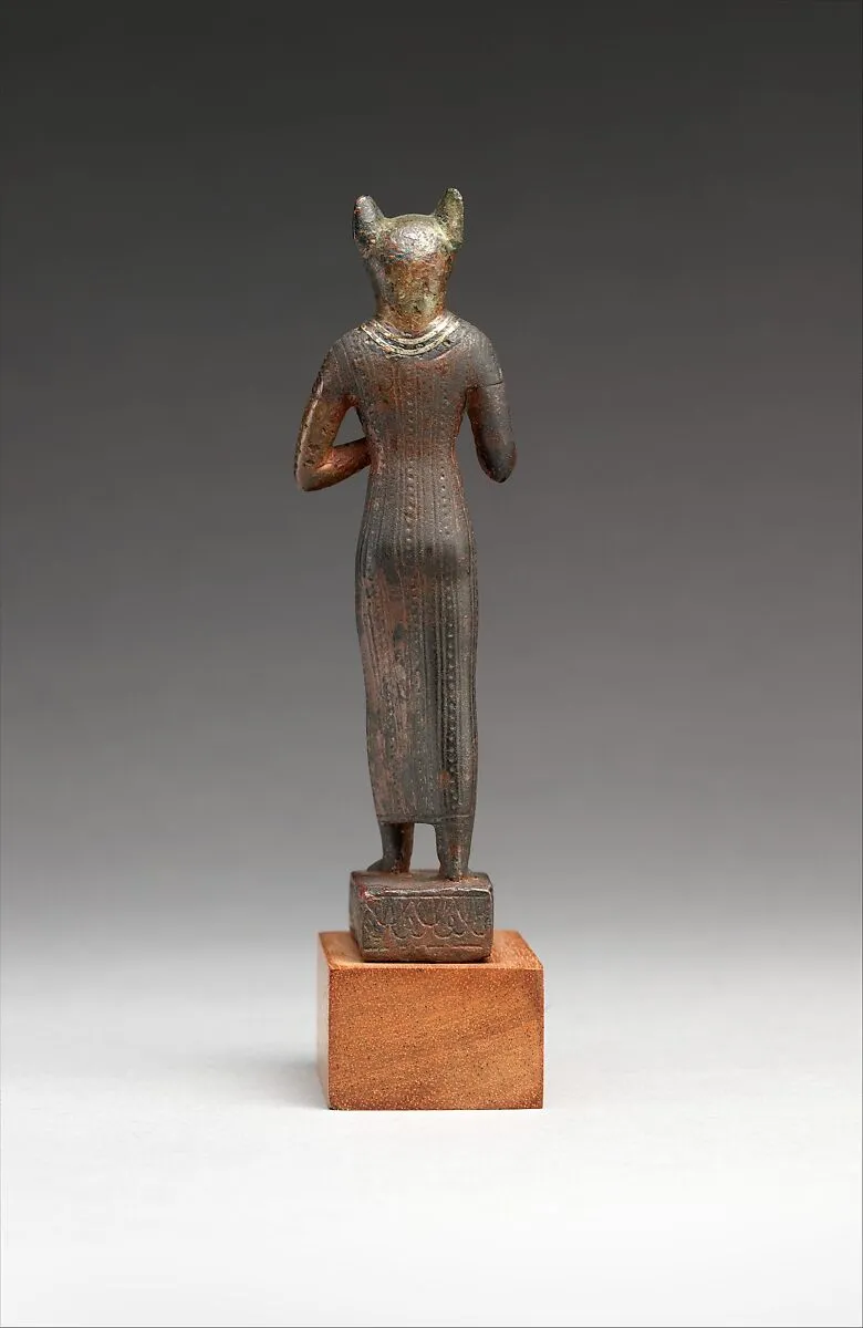 Bastet bronz heykel arka görünüm - Antik Mısır